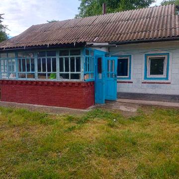 ПРОДАЄТЬСЯ БУДИНОК, в с. Заозерне терміново