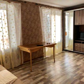 Оренда 1 кімнатна квартира пр. Богдана Хмельницького 104.