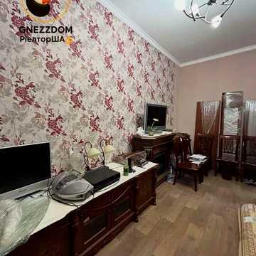 Трикімнмтна квартира в районі Муздраму. Маріупольська