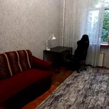 Комунальні включені! Кімната метро Звіринецька Либідська вул Дорошенка Печерськ Центр !
