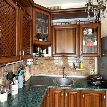 Продаж 2-кім. квартири у відомчому цегляному будинку, ст.м. Арсенальна!