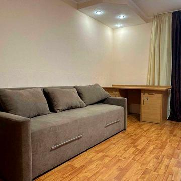 Здається простора 1-к квартира (56 м²) в с. Святопетрівське