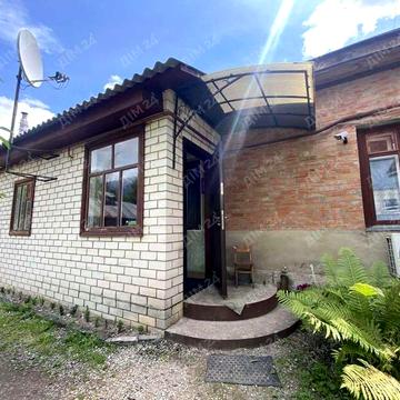 Частина будинку на Подолі — заїжджайте та живіть вже сьогодні!