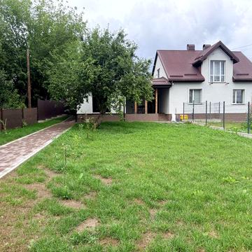 Оренда будинку з підвалом ( укриттям)