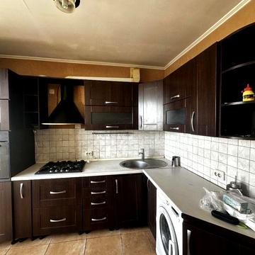 Продам 2-кім квартиру Київський Шлях