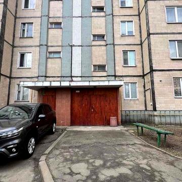 2к,ул.Чорнобильска,18 під ремонт