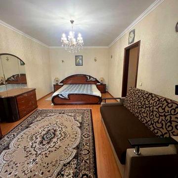 Здам велику 1 к Петропавлівська  Борщагівка біля школи