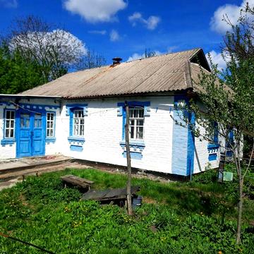 ПРОДАМ будинок та 2 земельні ділянки. с.Адамівка