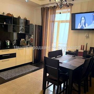 Продаж 2-кімнатної квартири в ЖК «Олексіївський», проспект Перемоги, 66К.