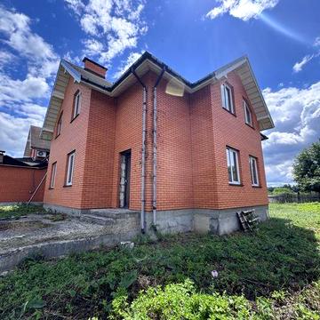 Просторий дуплекс 200 м² на великій ділянці 15 соток!