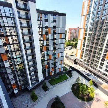 2 Кім. квартира  без ремонту 61 кв. м ЖК Атмосфера