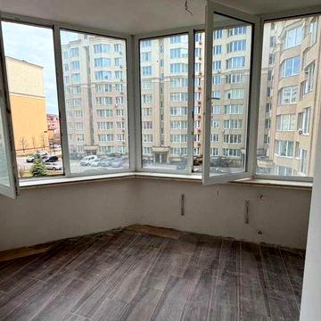 БЕЗ % Продаж ЖК Софія  2х кім.кв. 3пов. фінішний ремонт є плитка стіни під покраску вул. Малишка ЖК Софія