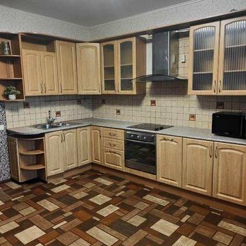 Оренда 3-к великої квартири Київ, Севастопольська площа