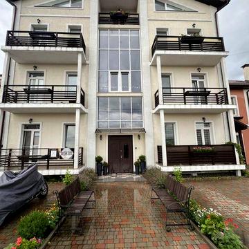 Сучасна  квартира 75 м² | 2 паркомісця | Автономність | Петропавлівська Борщагівка!
