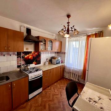 Оренда 2 кімнатної квартири по вул.Патона