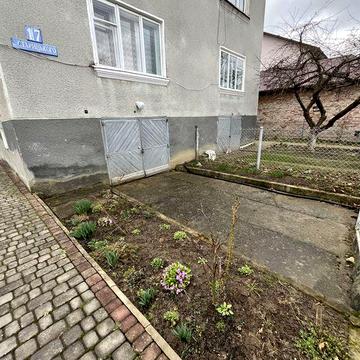 Довгострокова оренда будинку