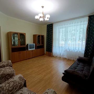 Оренда 2-кімнатної квартири в районі Варшавського ринку.