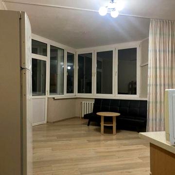 2-кімнатна євродвушка 56м², Харківське шосе 152, з меблями