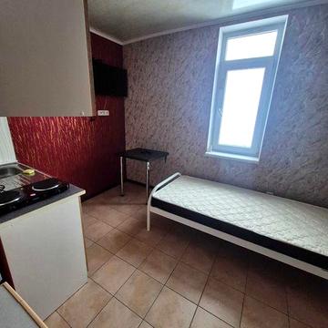 Сдам 1-комн. студию 15кв., Воскресенка, Радужное озеро, для 1-го человека, хозяин