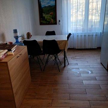 Трьохкімнатна квартира на Ромаксі, Піски