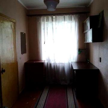 Продам 3-комн квартиру в районе Петровского просп.