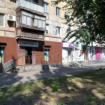 Проспект Металургів, 23-21