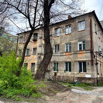 Продам квартиру под ремонт