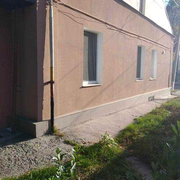 Продам частину будинку в центрі Полтави