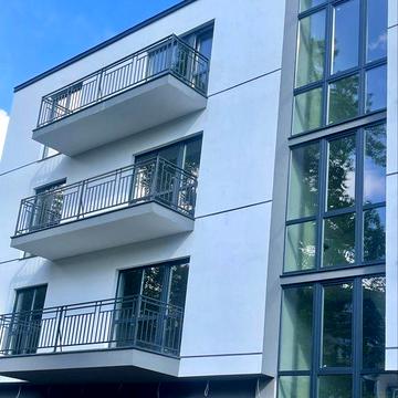Продаж квартир у сучасному малоквартирному будинку