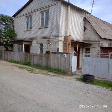 Продам півбудинку,Бровари ,пекарня 50000у.о.