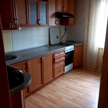 3кімн кв, 4 поверх,проспект Перемоги