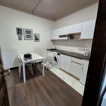 Центр,КУБ,2 х кімнатну квартиру