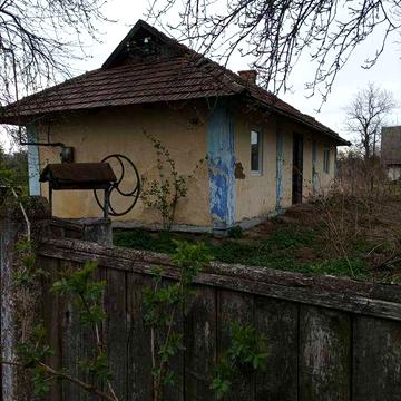 Продаж будинку в селі Буців, біля кордону (Шегині,Польща)