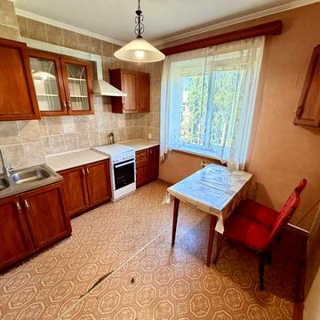 Продаж трикімнатної чешки на 96 Кварталі