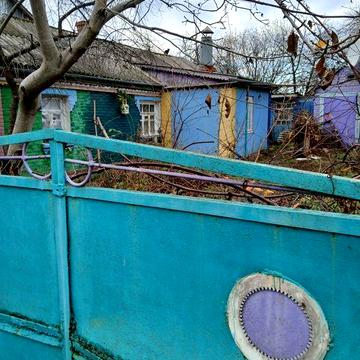 Прощається частину будинку в центрі міста