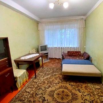 Сдам 2-к квартиру в центре (район площади Свободы) по ул. Глиссерная