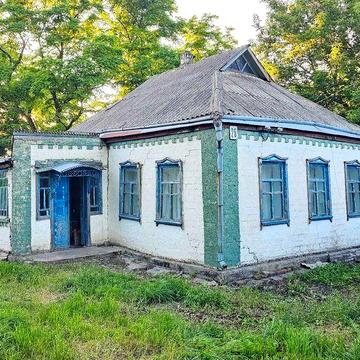 Село Супоївка - будинок поруч з річкою Супій. Є ВІДЕООГЛЯД.