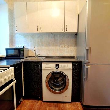 Продам 1 кімнатну каартиру метро Дорогожичі метро  Шевченківський район
