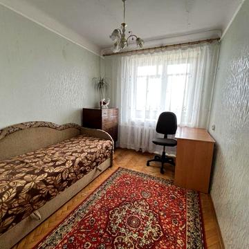 Здам 3-х кім. кв. по вул. Гагаріна навпроти ТРЦ Чайка