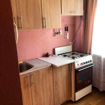 здам 1 кім  квартирyy на Браїлках з 12 липня