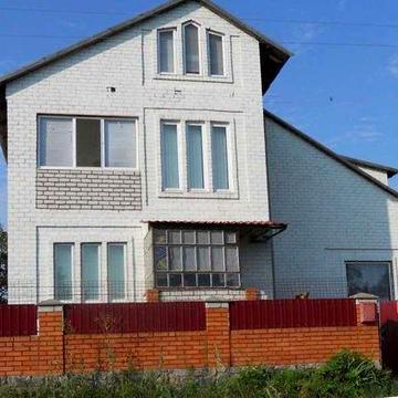 Продам свій будинок в центрі міста