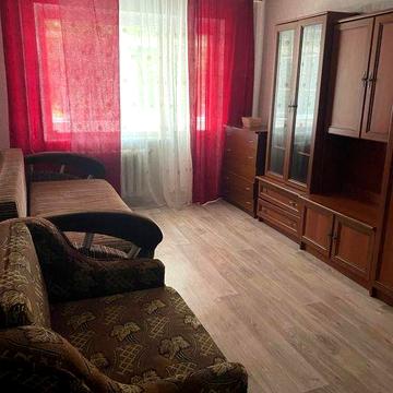 Здається в оренду 1-кімнатна квартира вул. Космонавтів, 26