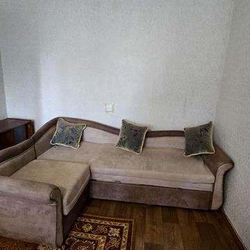 1км кВ в районі Урожаю