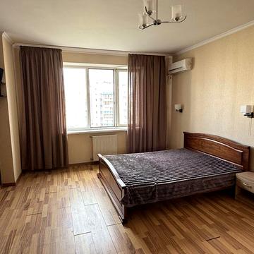 Оренда 1-кімнатної квартири в центрі «Поділля » ( ВІД ВЛАСНИКА )