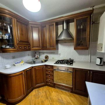 Оренда квартири на Хоткевича (підселення)