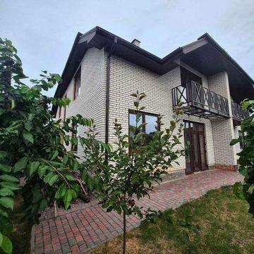 Продаж сучасного півбудинку (таунхауса) у престижному районі «Софіївська Слобідка»