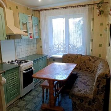 Сдається в оренду трикімнатна квартира на Алмазному,23-є Вересня.