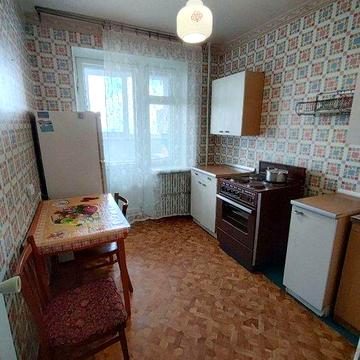 1 - комн. 40 м. кв. ж/м Тополь-1