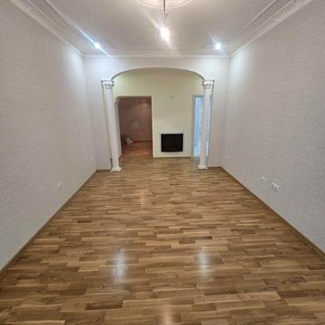 Продажа 3х к.кв в Корабельном р-не в новом доме за Фуршетом 1эт 75000$