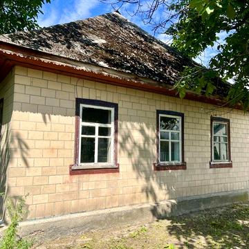 Продам будинок у центрі с. Тубільці